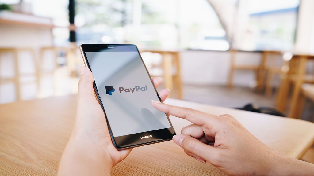 ¿Cuál es el teléfono de atención al cliente de Paypal España?